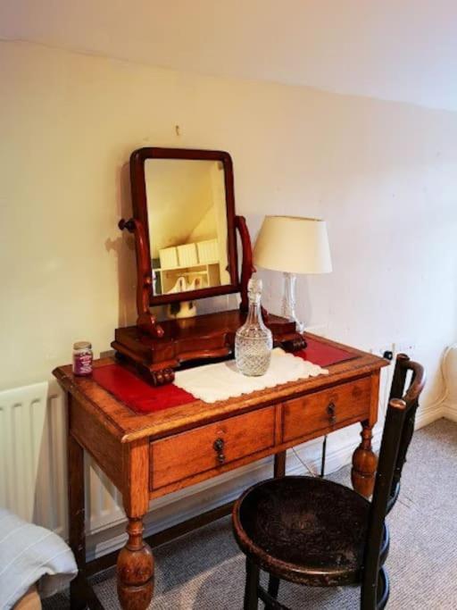 Riverside Cottage At Logwood Mill Ballyclare 外观 照片