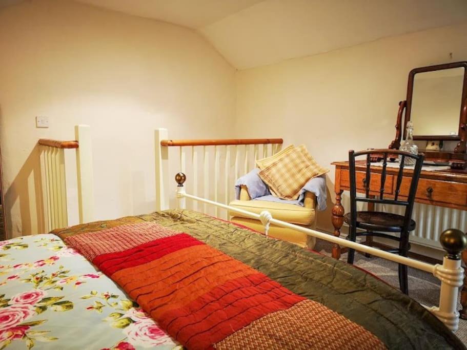 Riverside Cottage At Logwood Mill Ballyclare 外观 照片